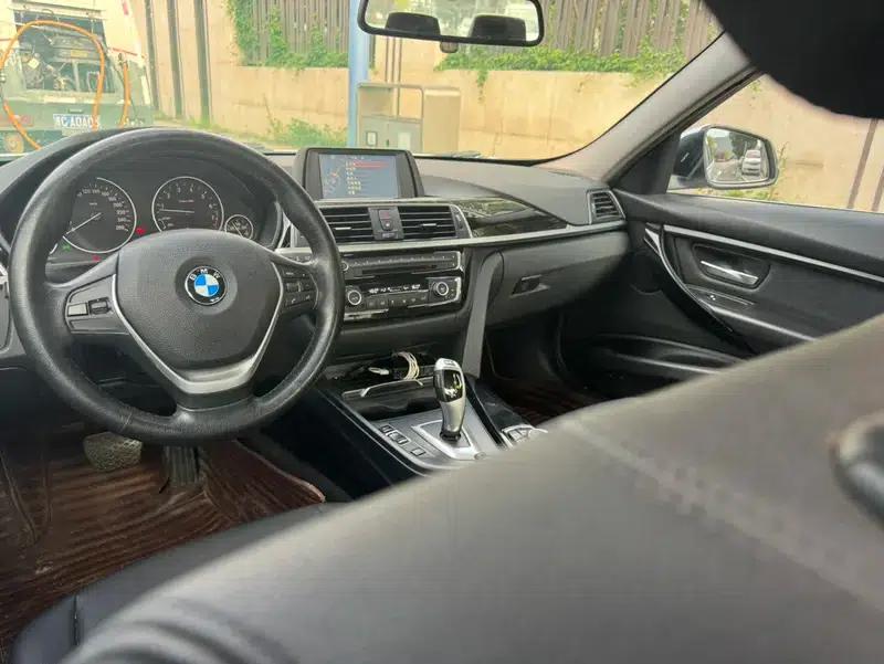 2017 BMW 3 Series 320Li Fashion Edition — миниатюра 18