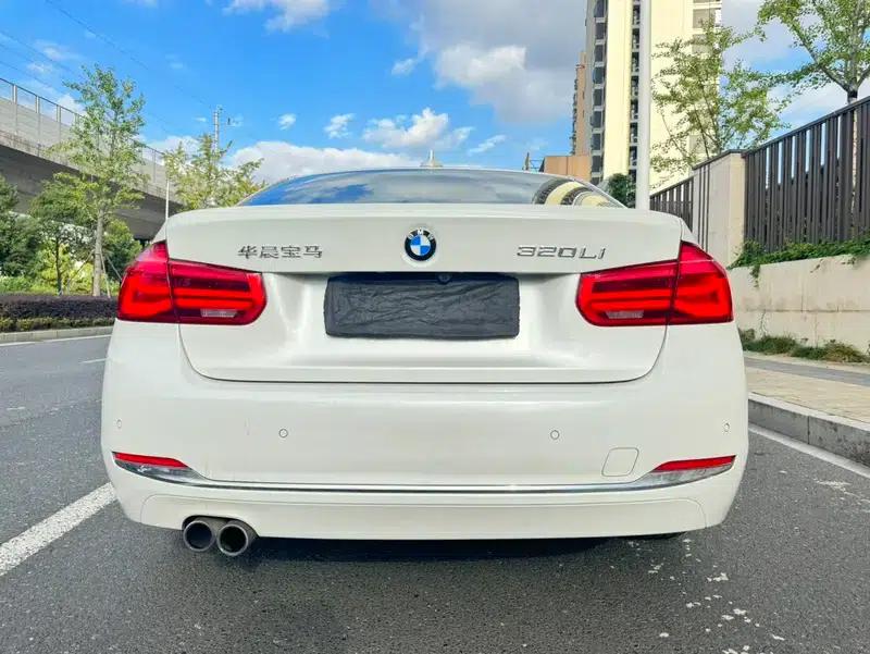 2017 BMW 3 Series 320Li Fashion Edition — миниатюра 6