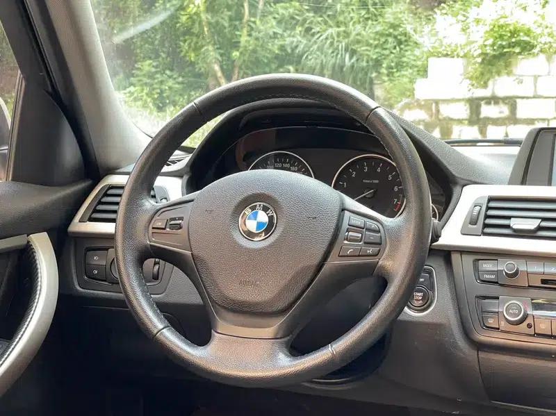 BMW 3 Series 2014 320Li Fashion Edition — миниатюра 14