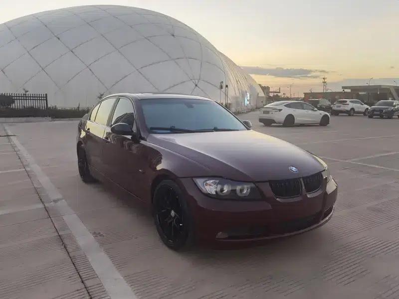 BMW 3 Series 2005 320i Leading Edition — миниатюра 3