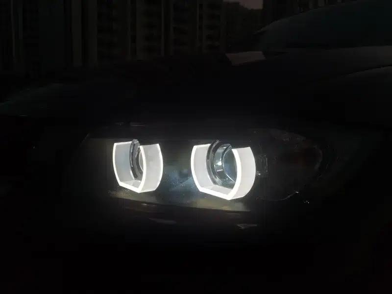 BMW 3 Series 2005 320i Leading Edition — миниатюра 9