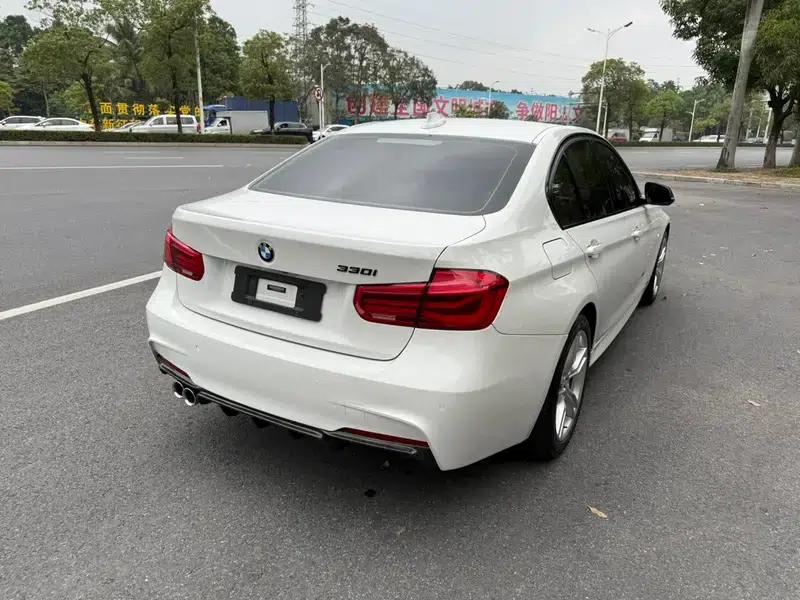 2018 BMW 3 Series 320i M Sport Package — миниатюра 4