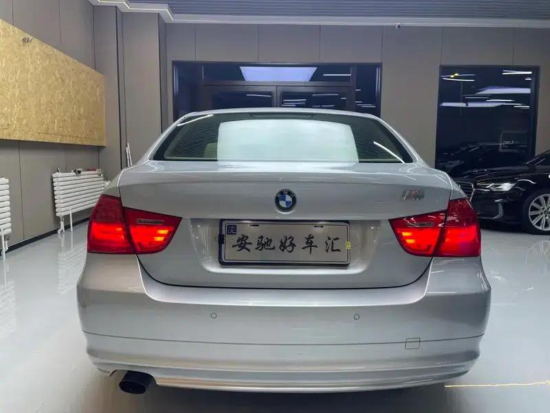 BMW 3 Series 2009 318i Leading Edition — миниатюра 5