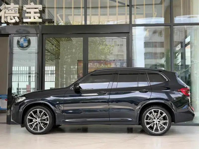 BMW X3 2023 xDrive30i Leading Edition M Sport Package — миниатюра 3