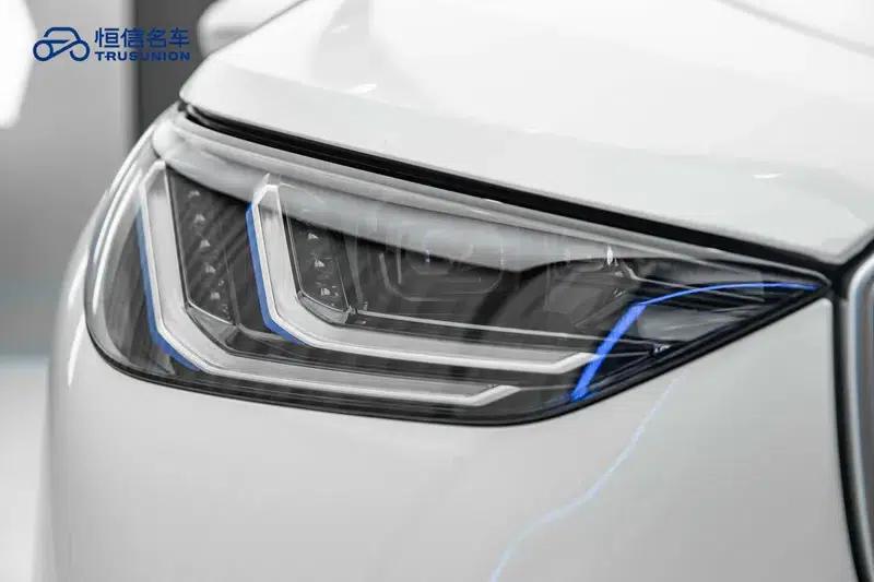 BMW X3 2025 xDrive30L Luxury M Sport Package — миниатюра 8