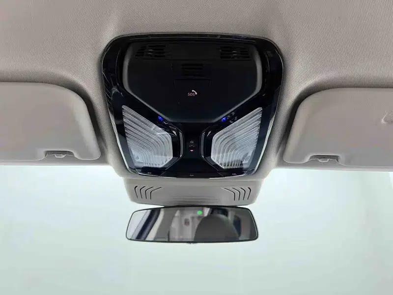 BMW X3 2022 xDrive30i Luxury M Sport Package — миниатюра 12