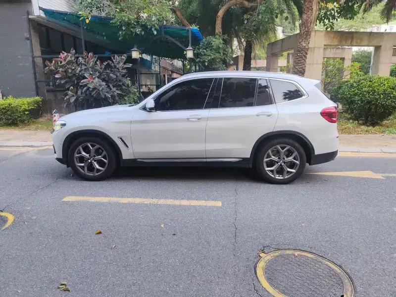 BMW X3 2019 xDrive28i Luxury Package — миниатюра 4