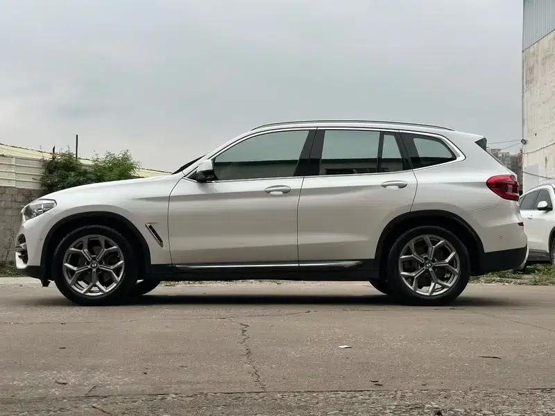 BMW X3 2020 xDrive28i Luxury Package — миниатюра 4