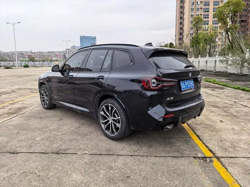 BMW X3 2023 xDrive30i Leading Edition M Sport Package — миниатюра 3