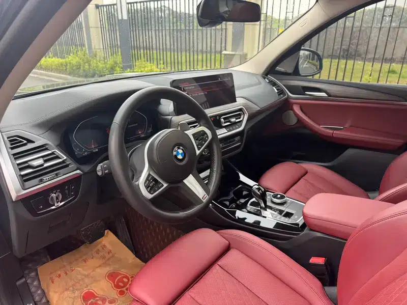 BMW X3 2022 xDrive30i Leading Edition M Sport Package — миниатюра 11