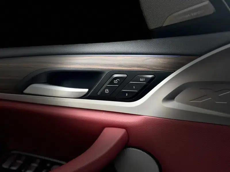 BMW X3 2022 xDrive30i Leading Edition M Sport Package — миниатюра 13