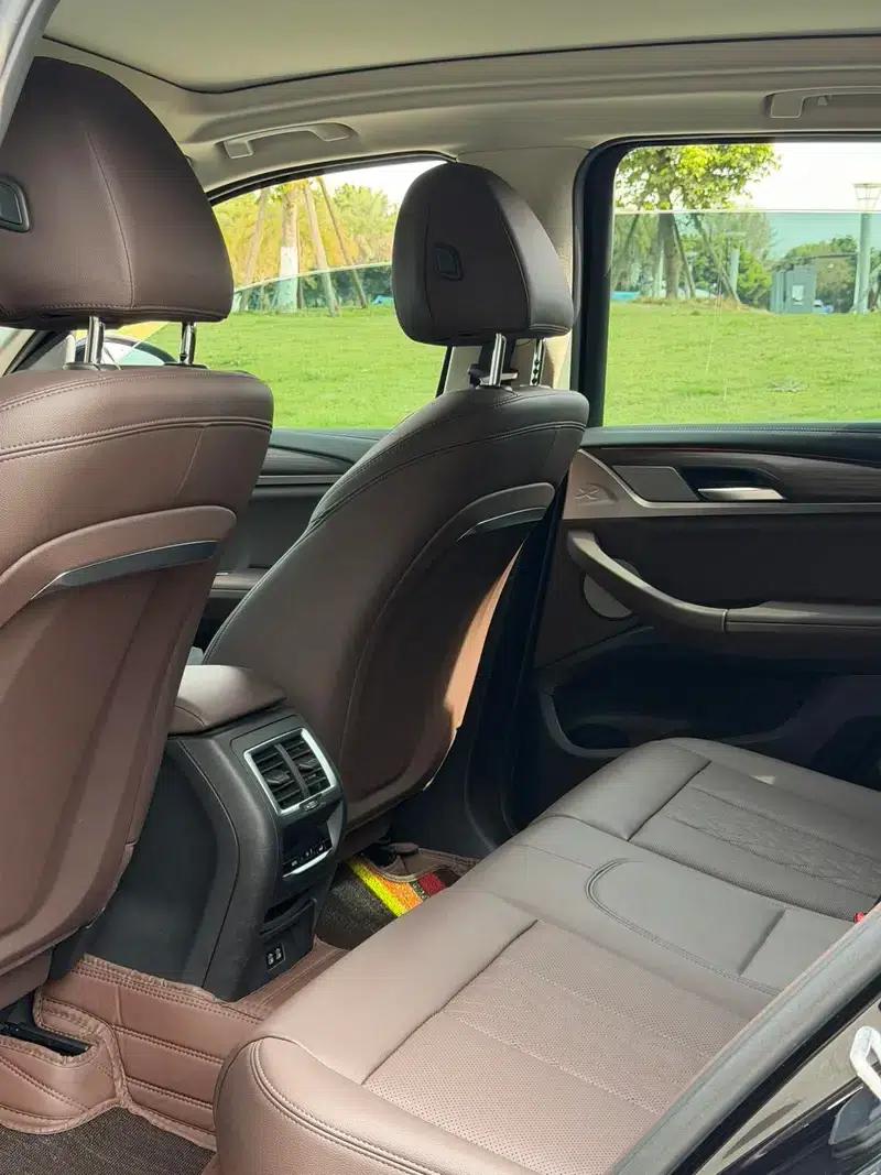 BMW X3 2022 xDrive30i Leading Edition M Sport Package — миниатюра 12