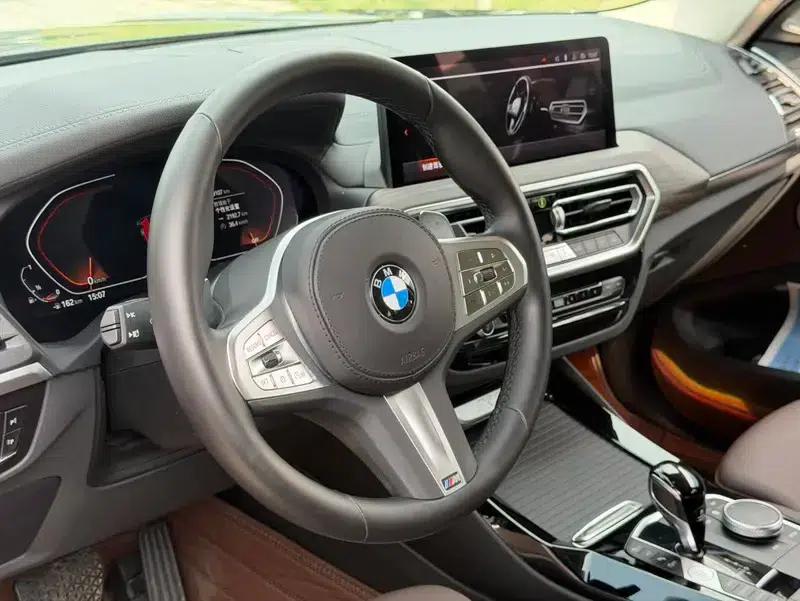 BMW X3 2022 xDrive30i Leading Edition M Sport Package — миниатюра 14