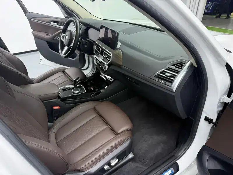 BMW X3 2022 xDrive30i Leading Edition M Sport Package — миниатюра 8