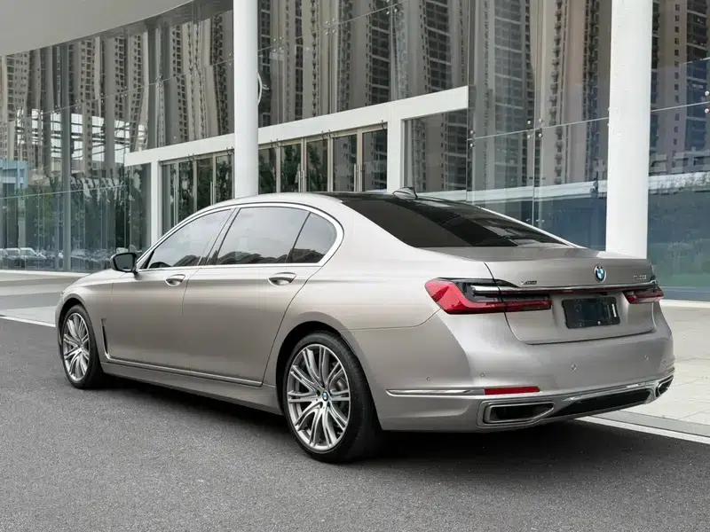 2019 BMW 7 Series 740Li xDrive Executive M Sport Package — миниатюра 5