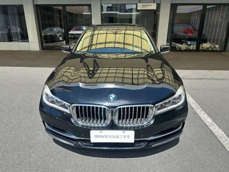 2018 BMW 7 Series 730Li Luxury Package — миниатюра 2