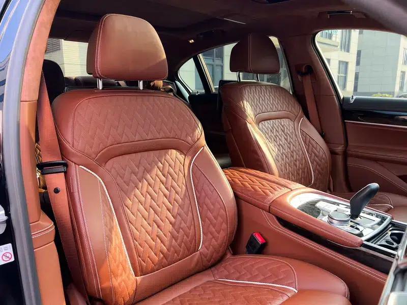 2021 BMW 7 Series 740Li xDrive Executive M Sport Package — миниатюра 9