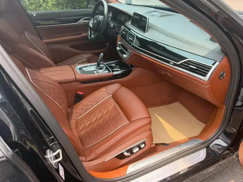 2021 BMW 7 Series 740Li xDrive Executive Luxury Package — миниатюра 10