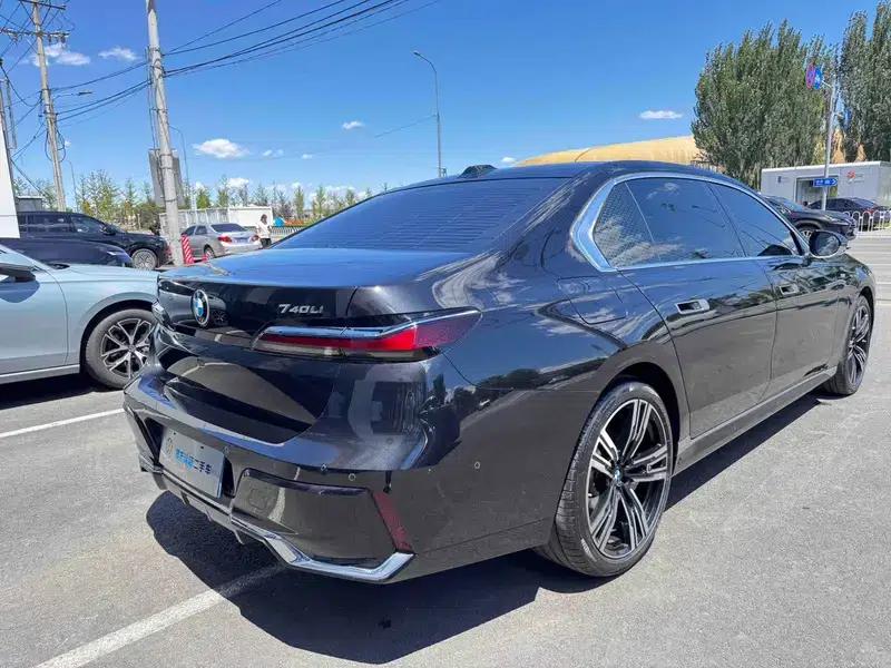 2023 BMW 7 Series 740Li Luxury M Sport Package — миниатюра 6