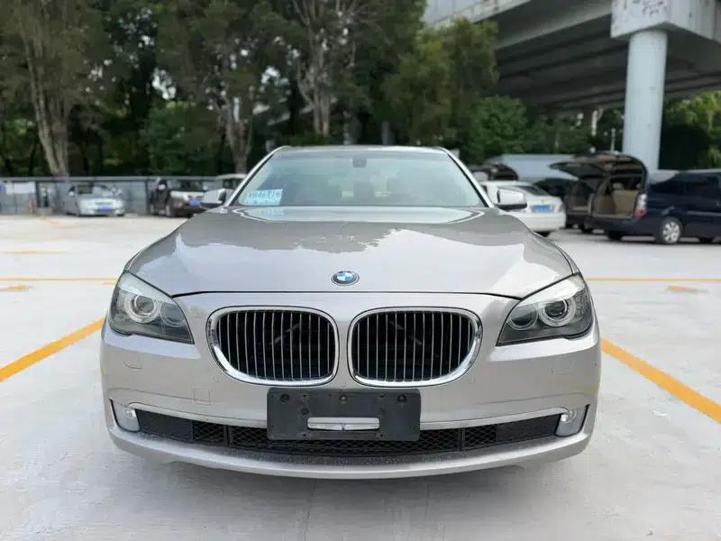 2011 BMW 7 Series 730Li Elegant Edition — миниатюра 2