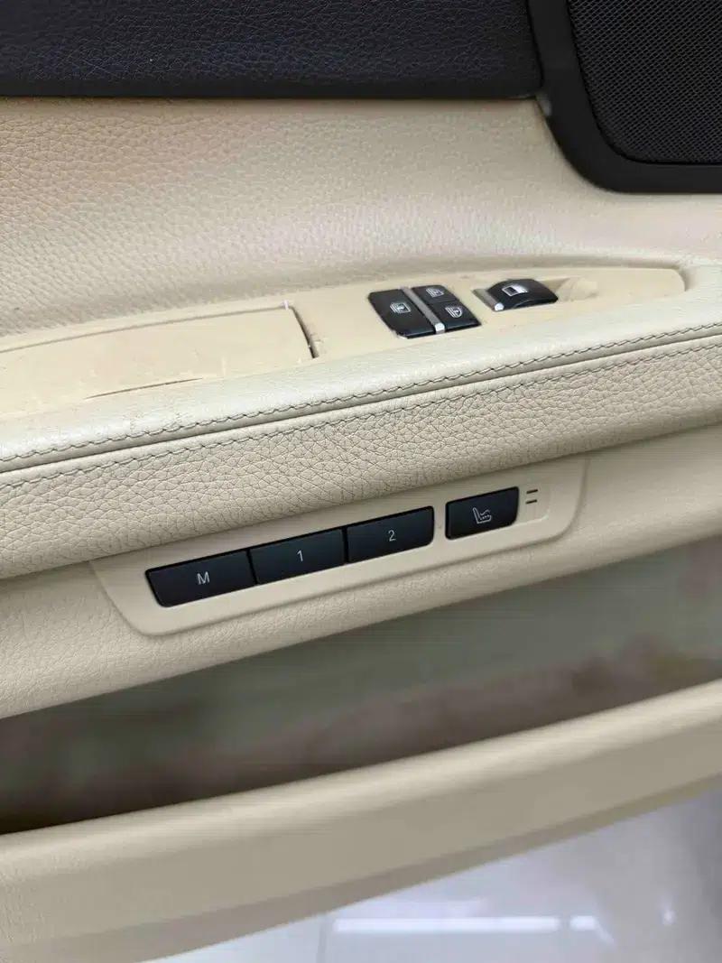 BMW 7 Series 2009 740Li Premium — миниатюра 6