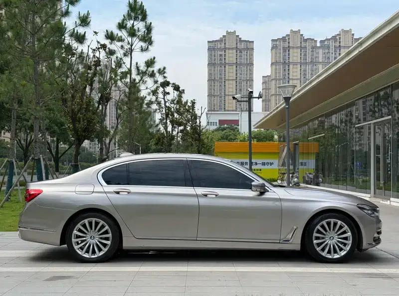 2017 BMW 7 Series 740Li xDrive Luxury — миниатюра 7