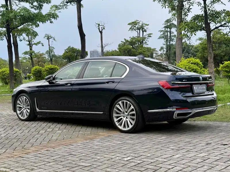 2019 BMW 7 Series 740Li Leading Luxury Package — миниатюра 5