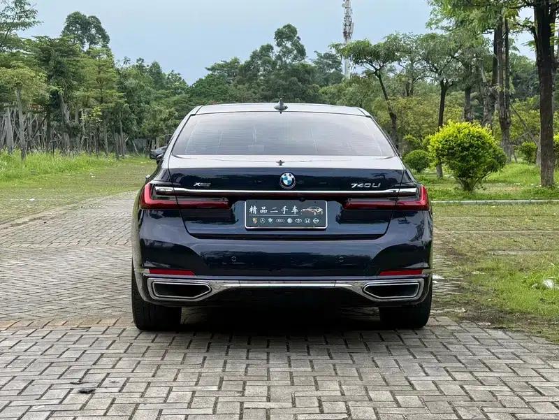 2019 BMW 7 Series 740Li Leading Luxury Package — миниатюра 6