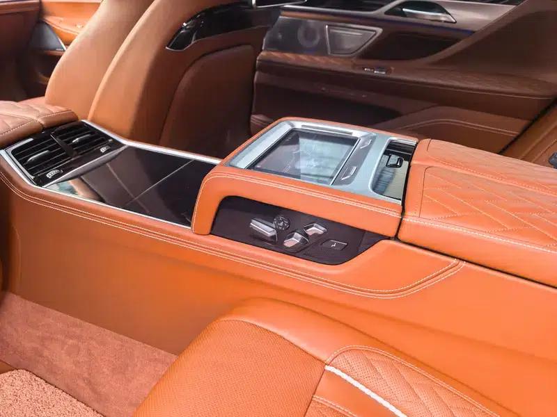 2021 BMW 7 Series 740Li xDrive Executive M Sport Package — миниатюра 15