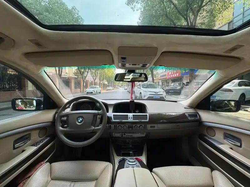 BMW 7 Series 2005 740Li — миниатюра 7