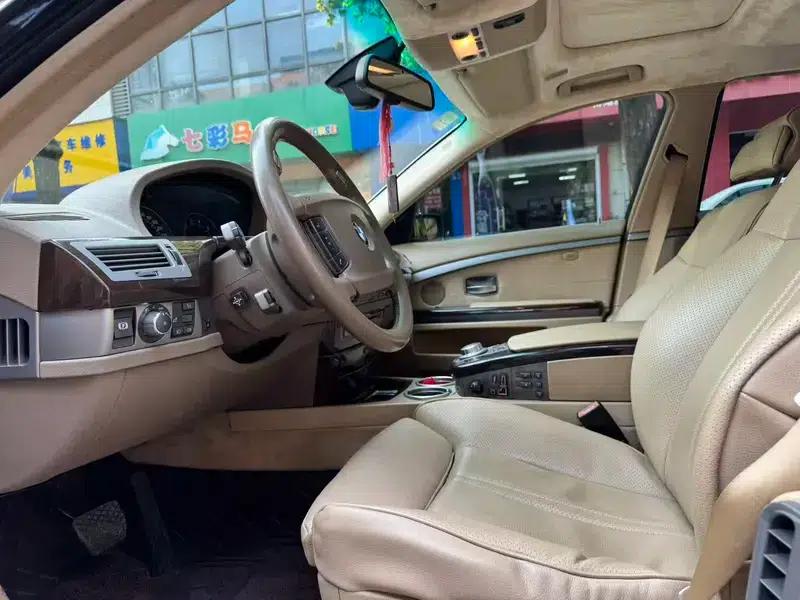 BMW 7 Series 2005 740Li — миниатюра 8