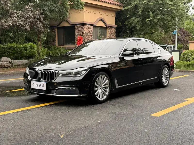 2016 BMW 7 Series 740Li Leading Edition — миниатюра 1