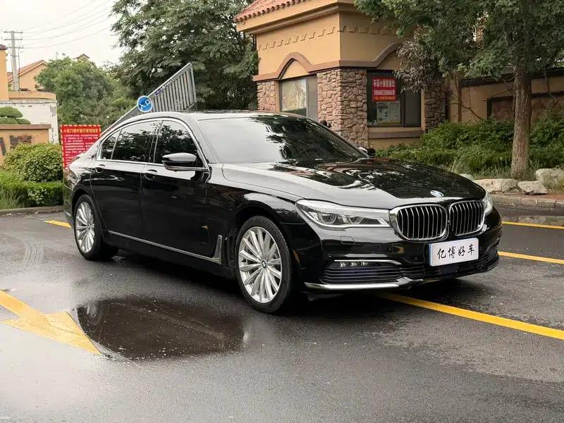 2016 BMW 7 Series 740Li Leading Edition — миниатюра 3