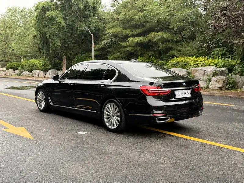 2016 BMW 7 Series 740Li Leading Edition — миниатюра 4