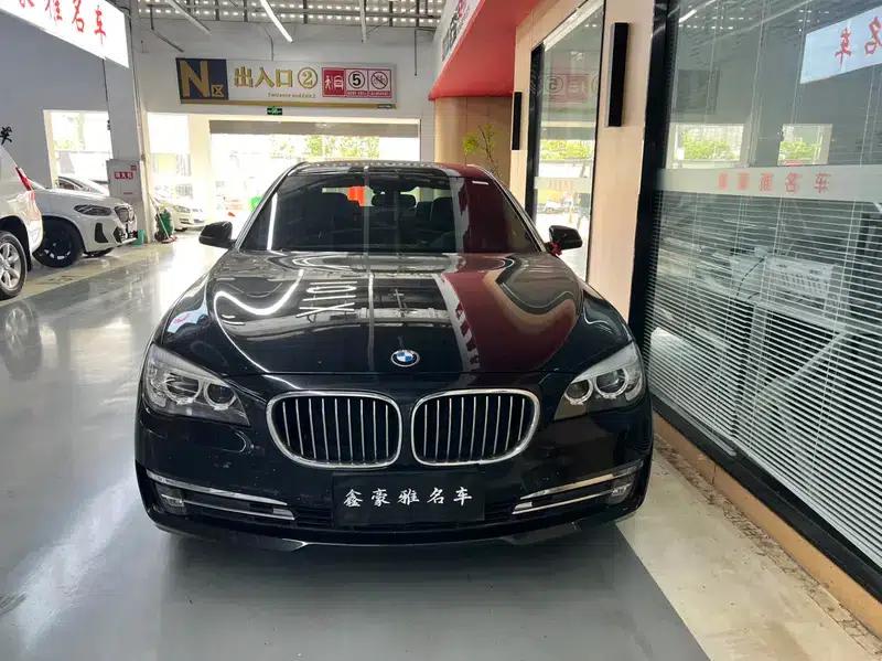 BMW 7 Series 2014 730Li Luxury Edition — миниатюра 2