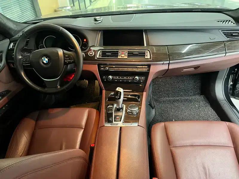 BMW 7 Series 2014 730Li Luxury Edition — миниатюра 6