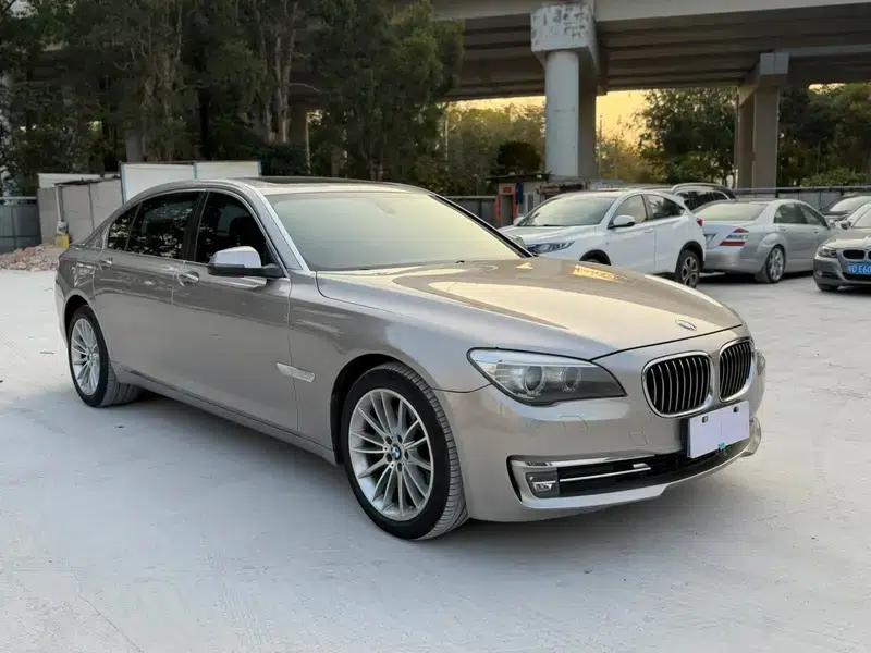 BMW 7 Series 2014 730Li Luxury Edition — миниатюра 3