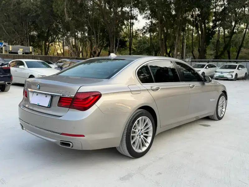 BMW 7 Series 2014 730Li Luxury Edition — миниатюра 6