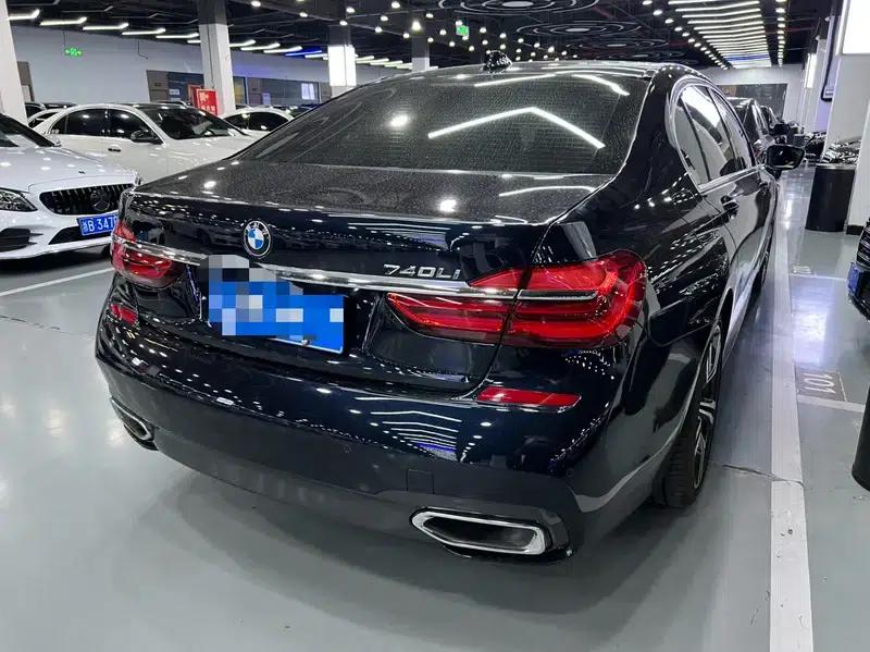 2018 BMW 7 Series 740Li Leading Edition M Sport Package — миниатюра 5