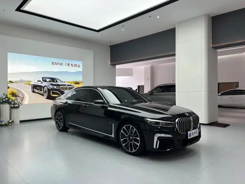 2019 BMW 7 Series Facelift 740Li Leading Edition M Sport Package — миниатюра 3