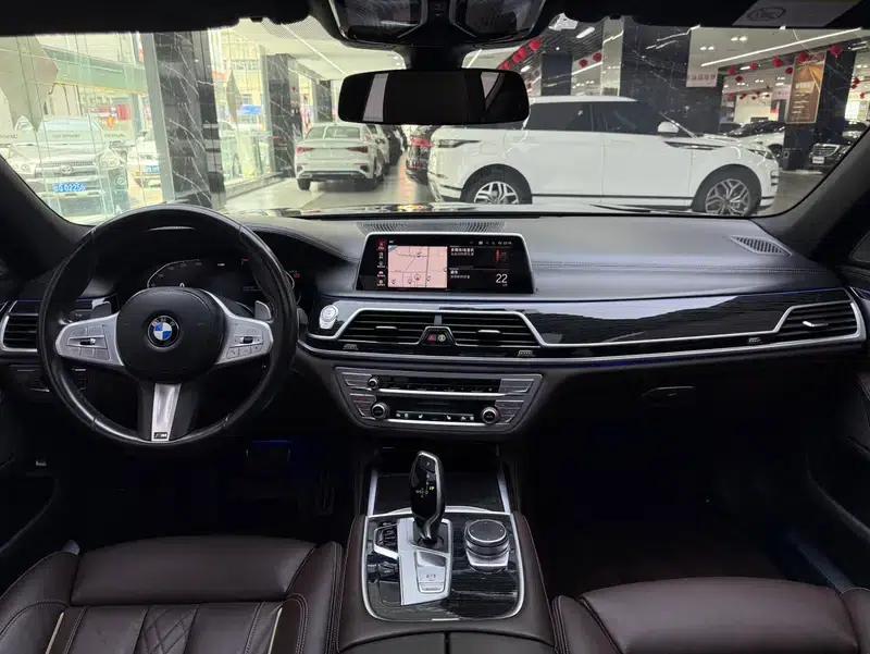 2019 BMW 7 Series Facelift 730Li M Sport Package — миниатюра 8