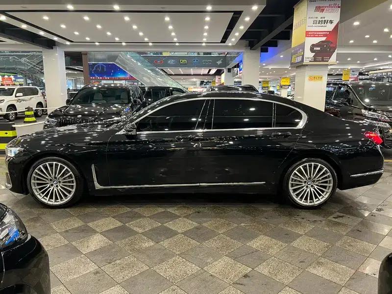 2019 BMW 7 Series 740Li Luxury Package — миниатюра 3