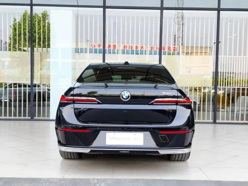 2023 BMW 7 Series 735Li Luxury Package — миниатюра 4