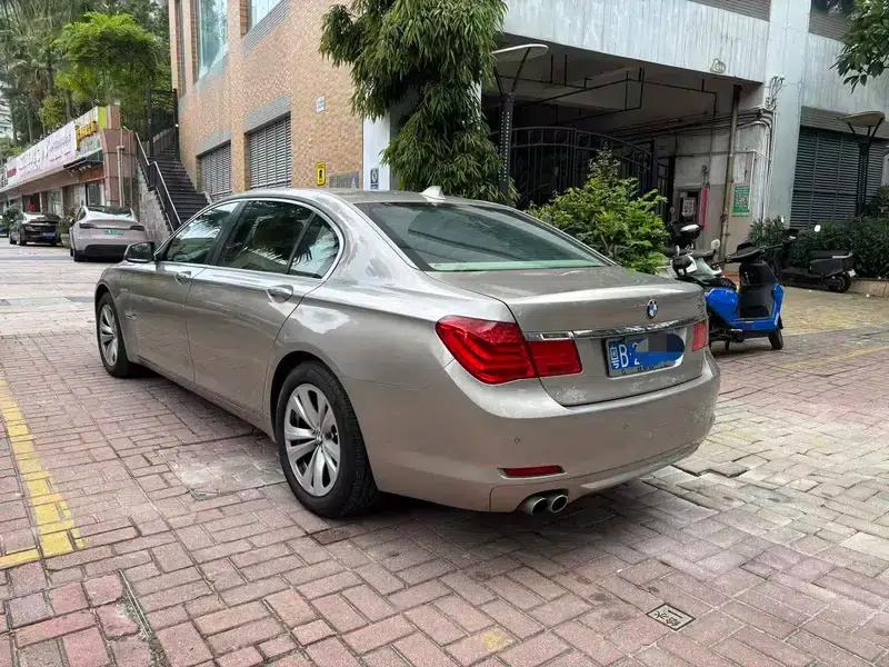 2011 BMW 7 Series 730Li Elegant Edition — миниатюра 4