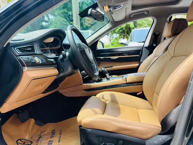 BMW 7 Series 2009 730Li Luxury — миниатюра 8