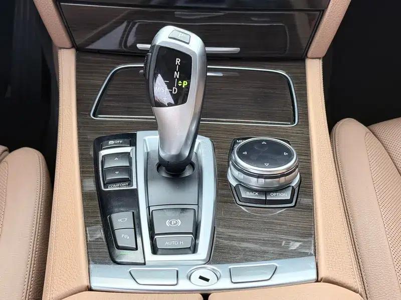 2013 BMW 7 Series 730Li Luxury — миниатюра 13