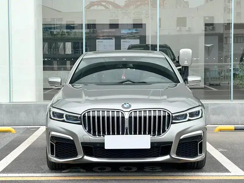 2019 BMW 7 Series Facelift 740Li Luxury M Sport Package — миниатюра 2