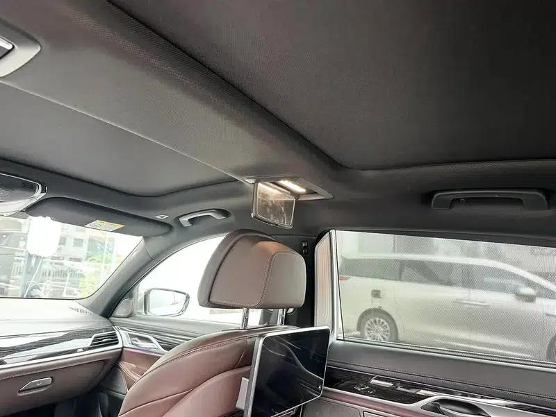 2019 BMW 7 Series Facelift 740Li Luxury M Sport Package — миниатюра 13