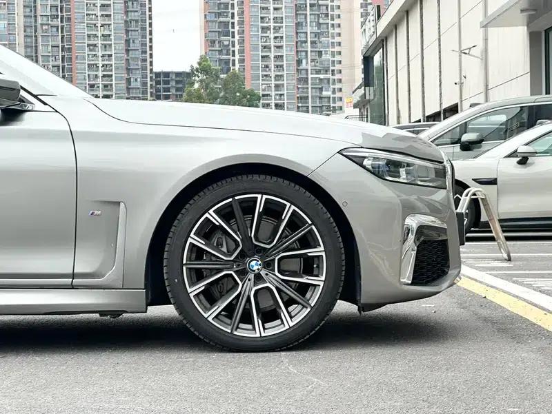 2019 BMW 7 Series Facelift 740Li Luxury M Sport Package — миниатюра 15
