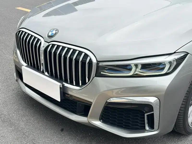 2019 BMW 7 Series Facelift 740Li Luxury M Sport Package — миниатюра 17